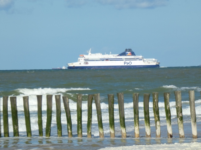 Fähre von Calais (FR) nach Dover (UK)