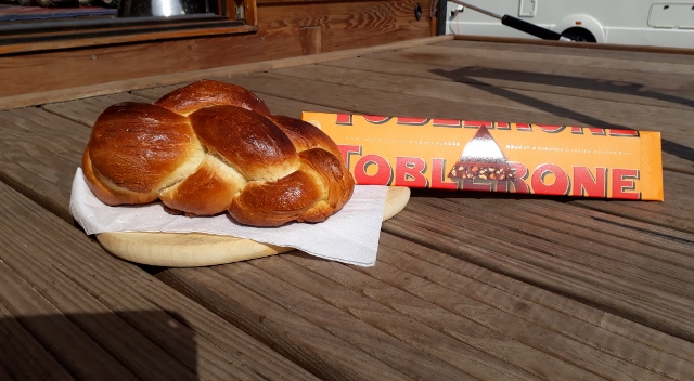 Swissmade, Zopf und Toblerone mit Orangengeschmack