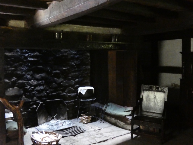 Abernodwydd Farmhouse 1678, Cadiff, Wales