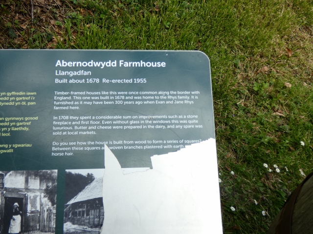 Abernodwydd Farmhouse 1678, Cadiff, Wales