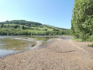 Beach, Loch Ness, Schottland