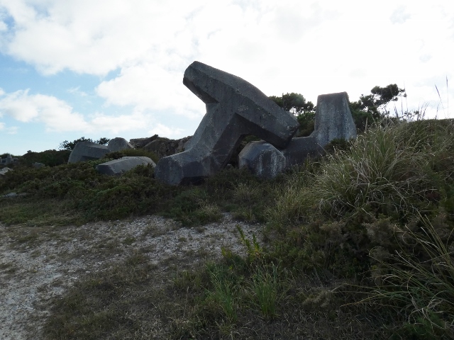 Dolos Betonkörper in Doppel-T Form