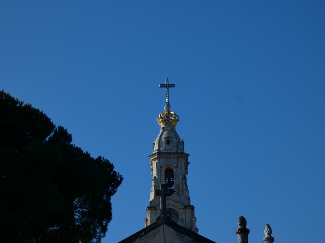 die Basilika «unserer Lieben Frau des Rosenkranzes von Fatima»