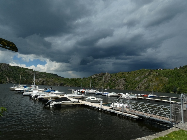 Bootshafen