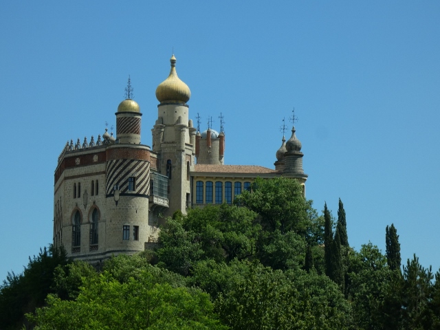 Erbaut von Grafen Cesare Mattei
