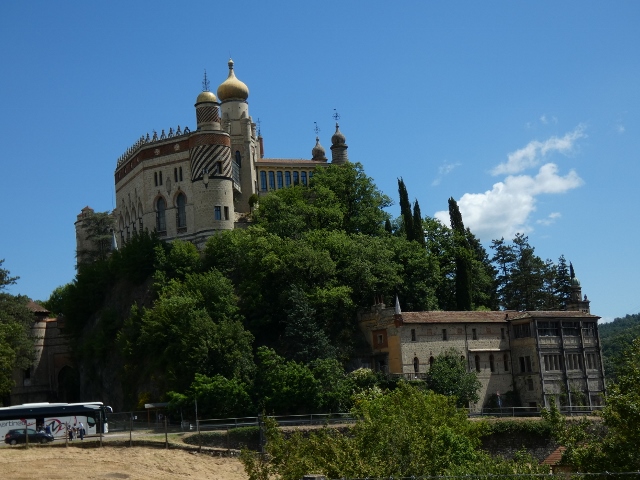 Gotisch-mittelalterliche-maurische Einflüsse