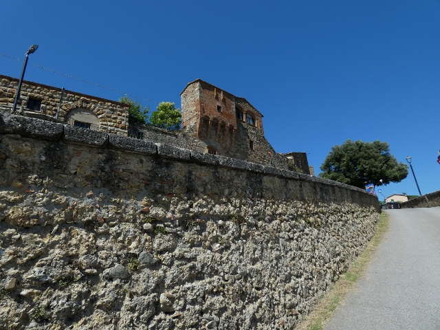 Stadtmauer von Radicondoli