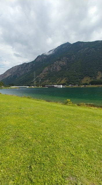 Raststätte mit See