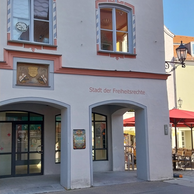 Stadt der Freiheitsrechte Die 12 Artikel entstanden hier, gelten bis heute als Meilenstein der deutschen Freiheitsbewegung.