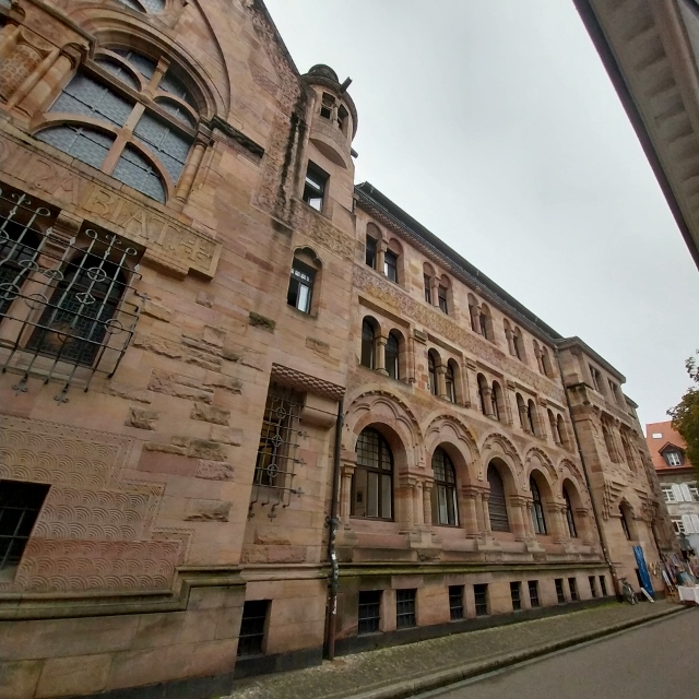 Erzbischöfliches Ordinariat