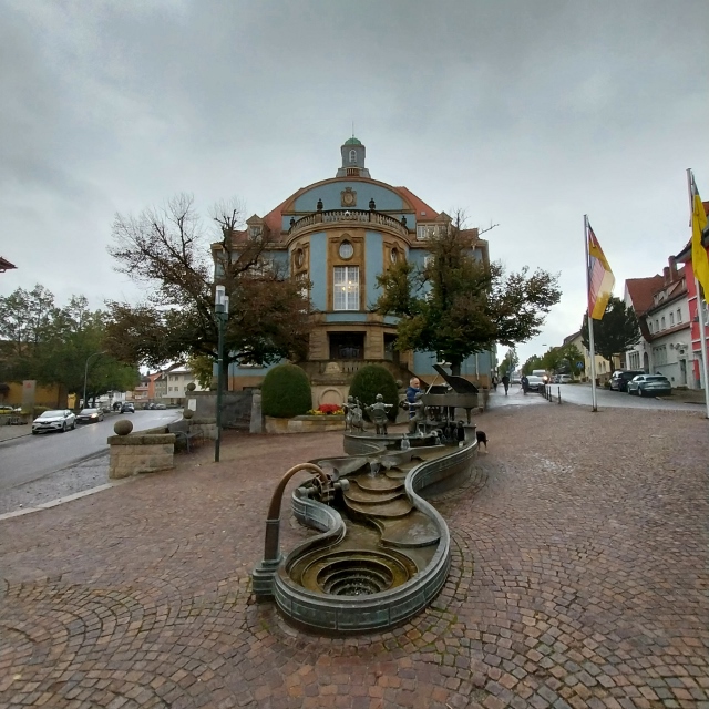 Das blaue Rathaus in Donaueschingen