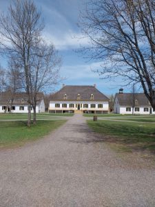 Haupt- und Nebengebäude des Fort Williams