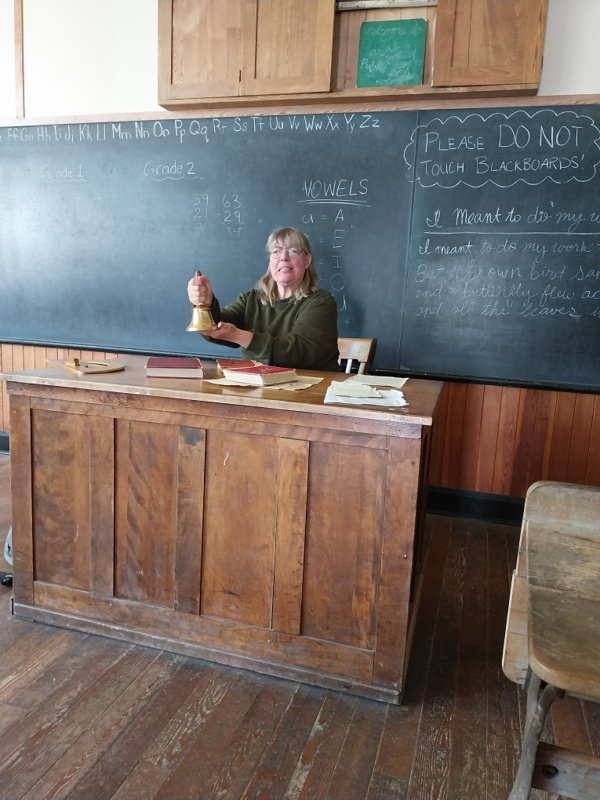 Die strenge Lehrerin