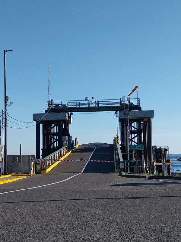 Wir nehmen die Abkürzung Fort Casey, Fährhafen