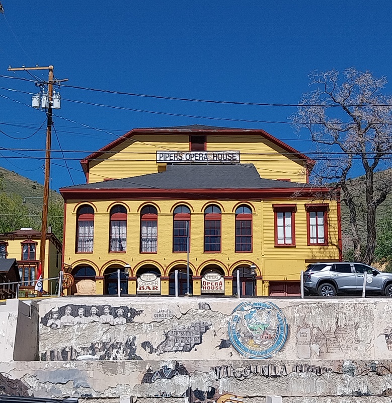 Pipers Opera House Opernhaus in Virginia City